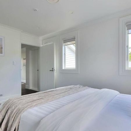 Central Auckland 5-Bedroom Villa With Free Parking Экстерьер фото
