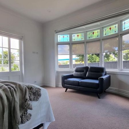 Central Auckland 5-Bedroom Villa With Free Parking Экстерьер фото