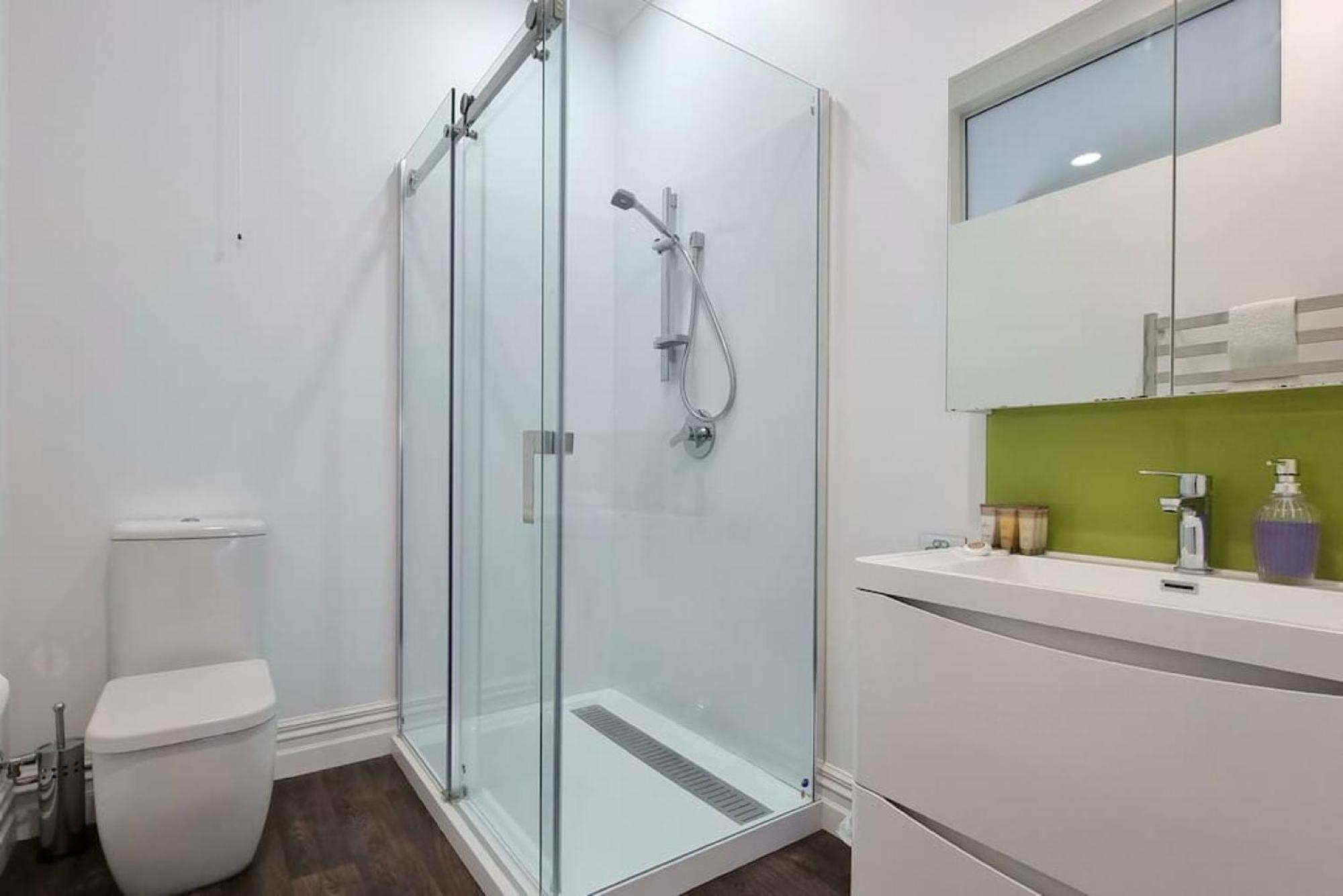 Central Auckland 5-Bedroom Villa With Free Parking Экстерьер фото