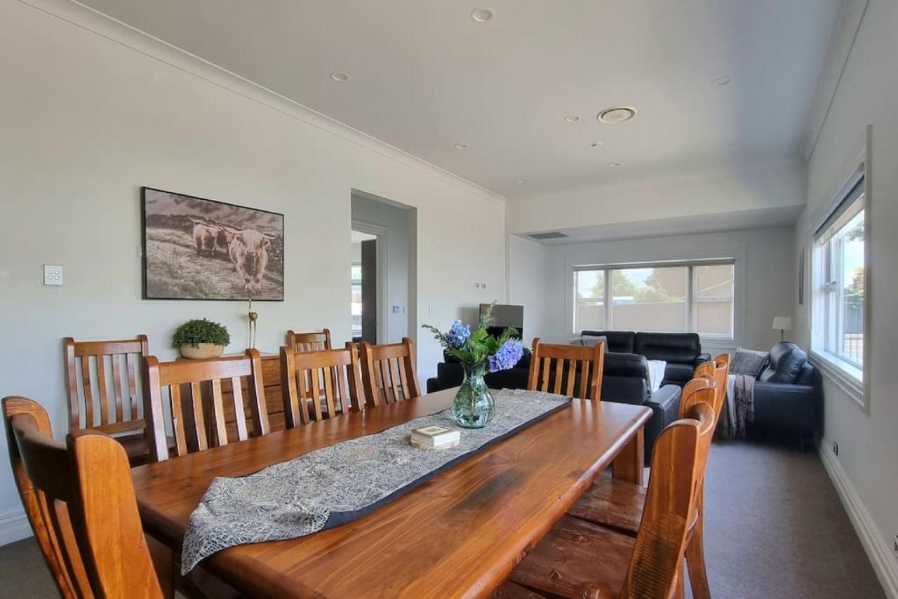Central Auckland 5-Bedroom Villa With Free Parking Экстерьер фото