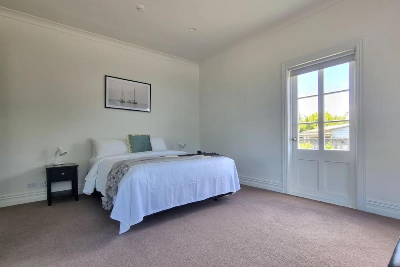 Central Auckland 5-Bedroom Villa With Free Parking Экстерьер фото